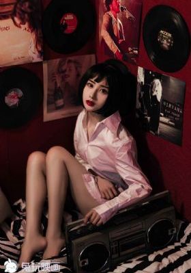 加勒比女海盗h版无删减