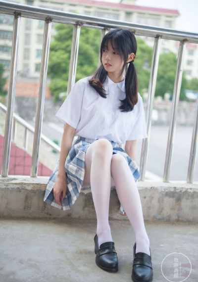 日韩午夜免费