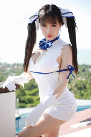 含着岳的丝袜美足脚趾电影