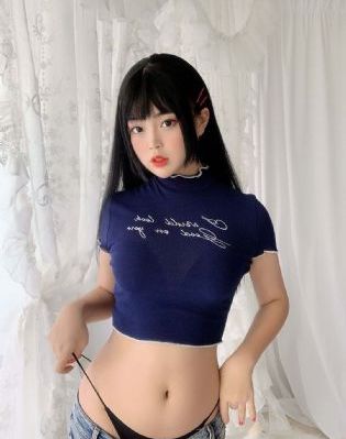 迷人的保姆中字