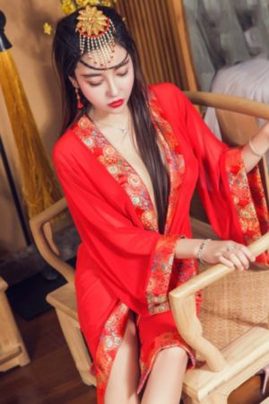 鬼打鬼之黄金道士