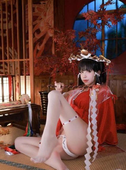 午夜精品在线播放