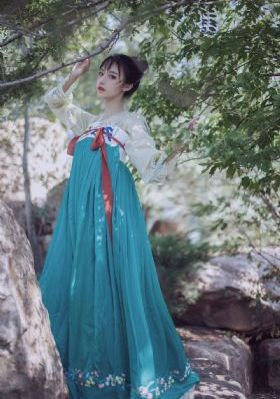 女大学生沙龙市
