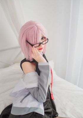 一脸嫌弃给你看胖第一季免费观看